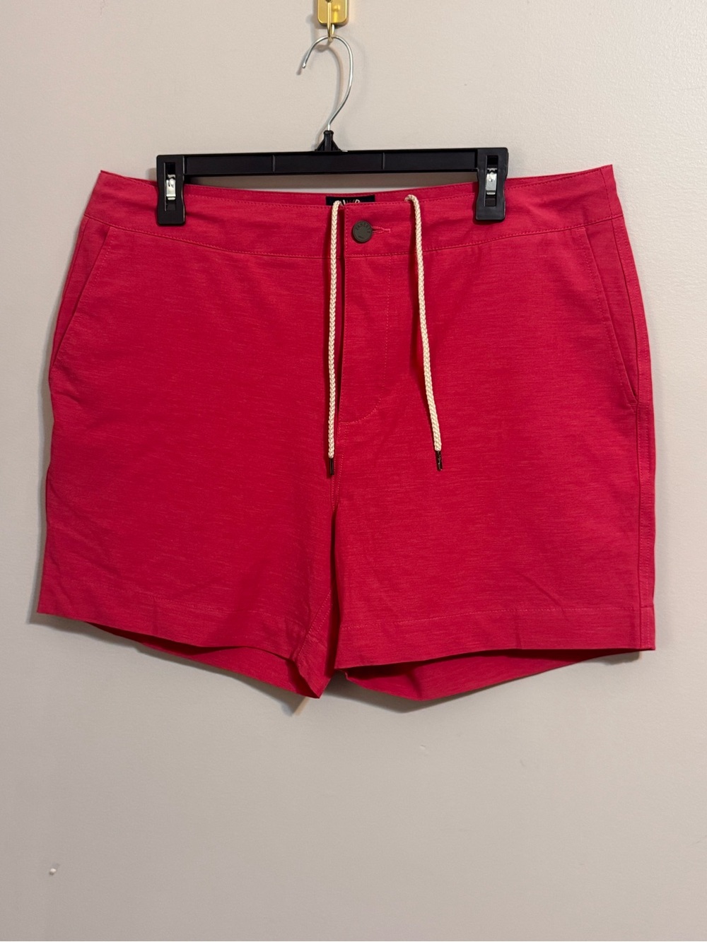 Faherty All Day Shorts Men’s Size 35 Coral Red Stretch Drawstring Casual